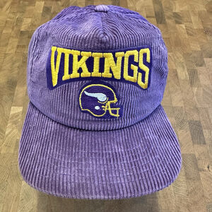 VINTAGE MINNESOTA VIKINGS PURPLE CORDUROY SNAPBACK CAP